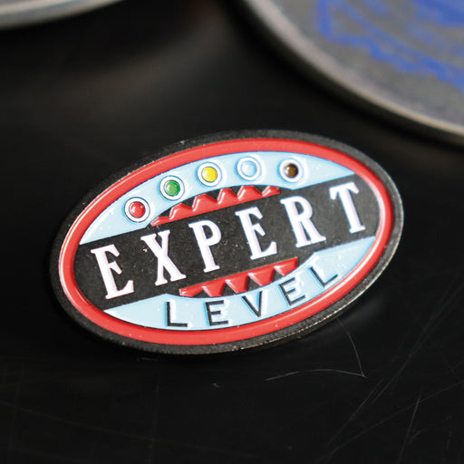 productImage-19973-magic-the-gathering-limited-edition-expert-level-pin.jpg